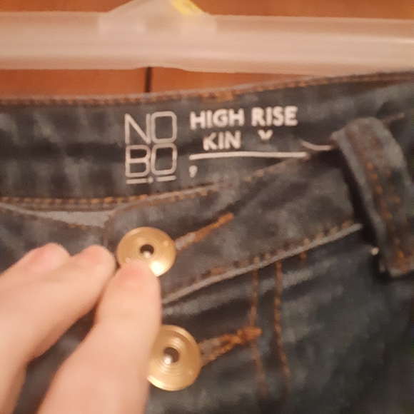 Ripped jeans - Picture 4 of 5